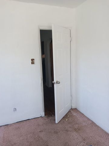 1233 Montrose Place SW, Albuquerque, NM 87105