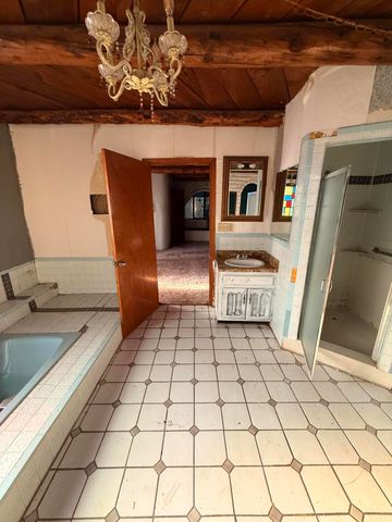 1233 Montrose Place SW, Albuquerque, NM 87105