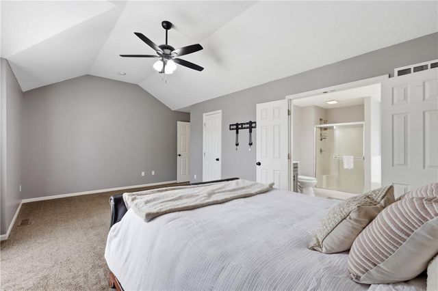 4904 Woodsonia Drive, Shawnee, KS 66226