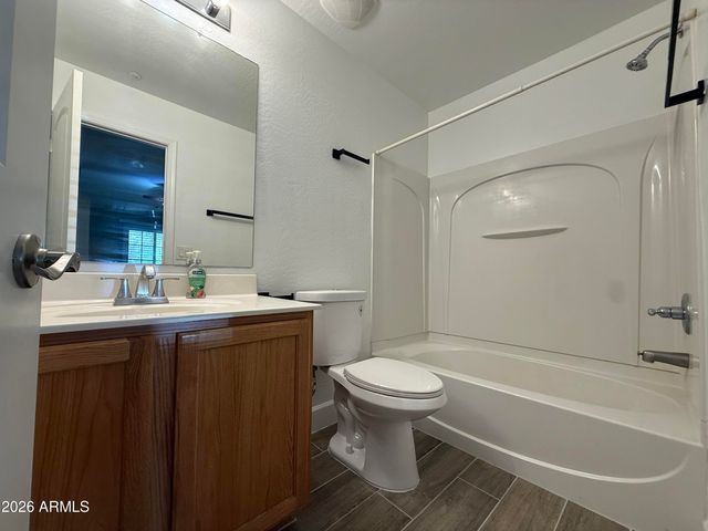 1298 S Owl Drive, Gilbert, AZ 85296