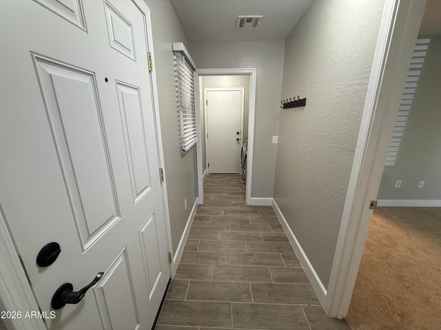 1298 S Owl Drive, Gilbert, AZ 85296