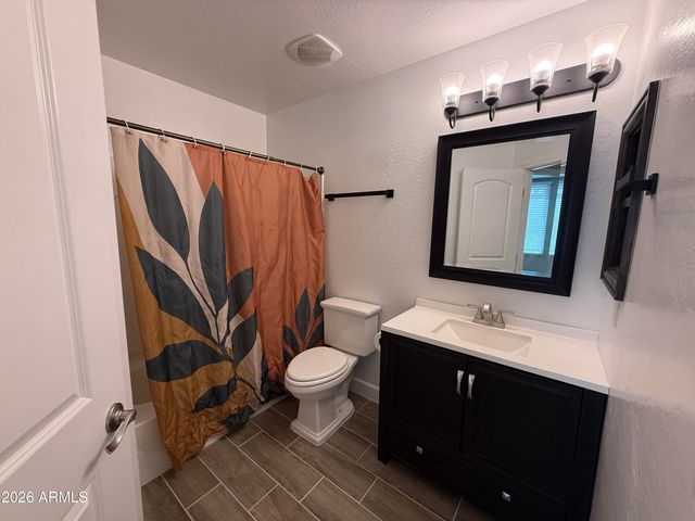 1298 S Owl Drive, Gilbert, AZ 85296