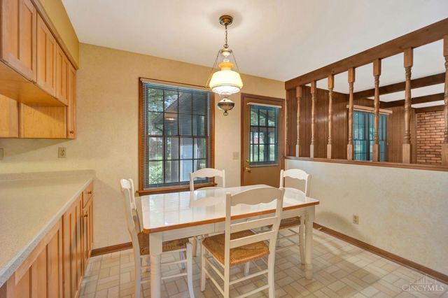 2865 Countrylake Drive, Green Twp, OH 45233