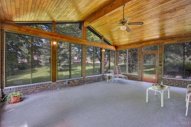 2865 Countrylake Drive, Green Twp, OH 45233