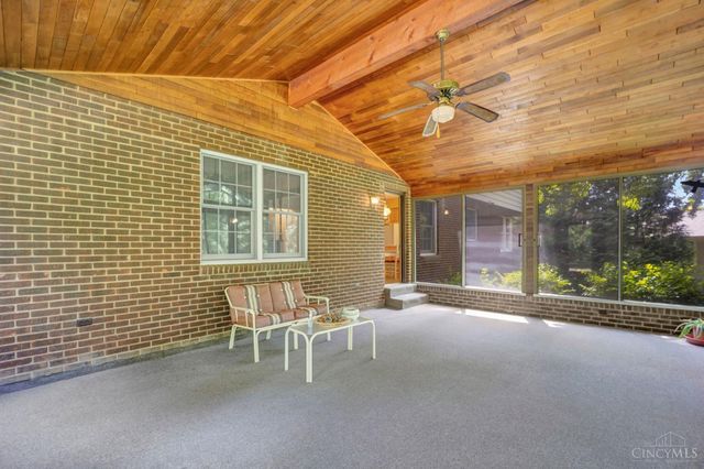 2865 Countrylake Drive, Green Twp, OH 45233