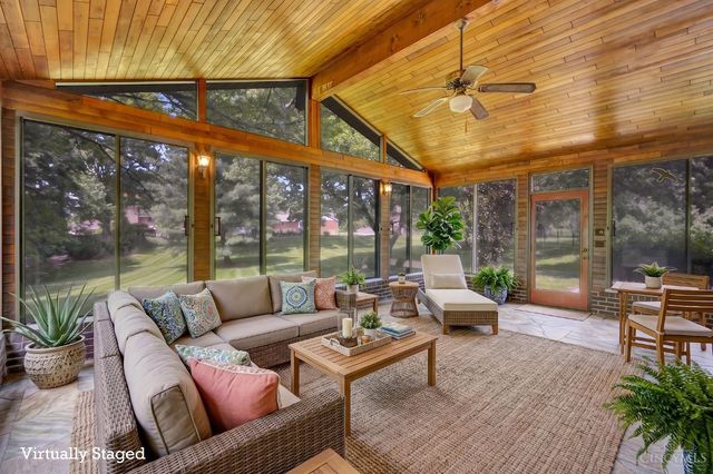 2865 Countrylake Drive, Green Twp, OH 45233