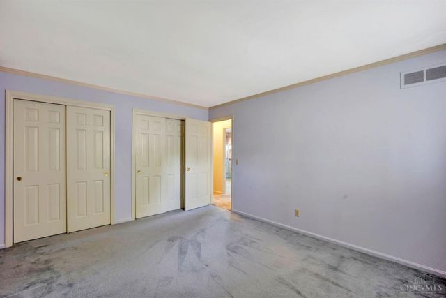 2865 Countrylake Drive, Green Twp, OH 45233
