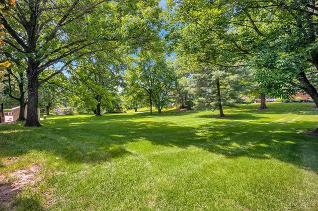 2865 Countrylake Drive, Green Twp, OH 45233