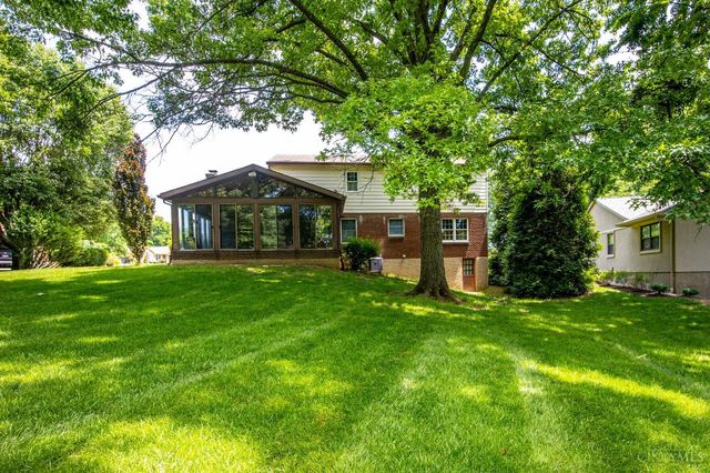 2865 Countrylake Drive, Green Twp, OH 45233
