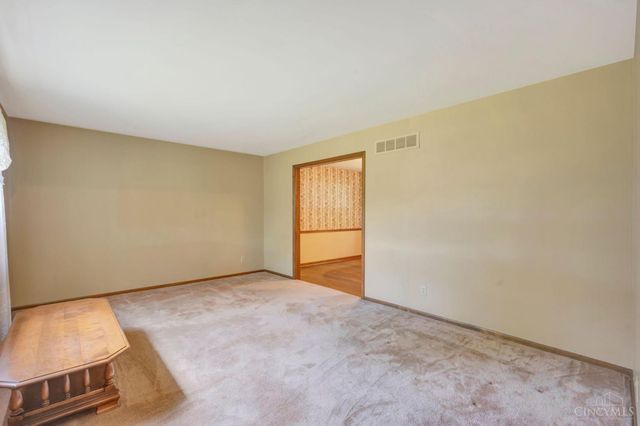 2865 Countrylake Drive, Green Twp, OH 45233