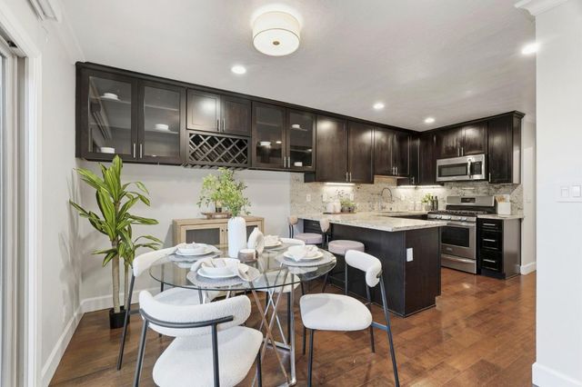 120 Carlton Avenue 51, Los Gatos, CA 95032