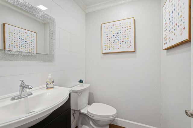 120 Carlton Avenue 51, Los Gatos, CA 95032