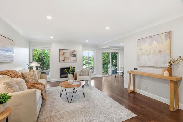 120 Carlton Avenue 51, Los Gatos, CA 95032