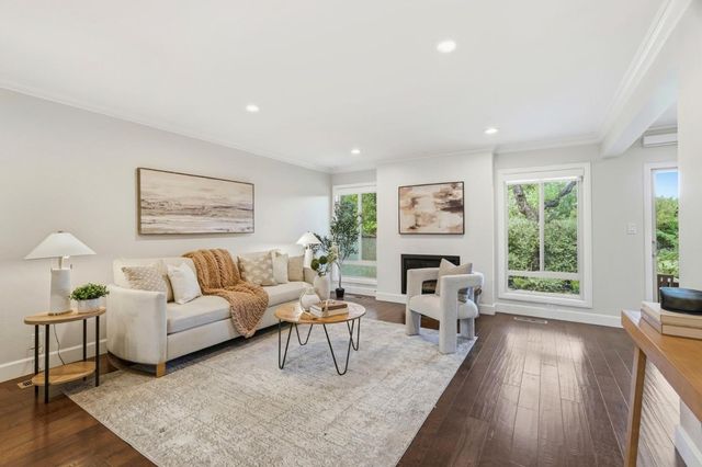 120 Carlton Avenue 51, Los Gatos, CA 95032