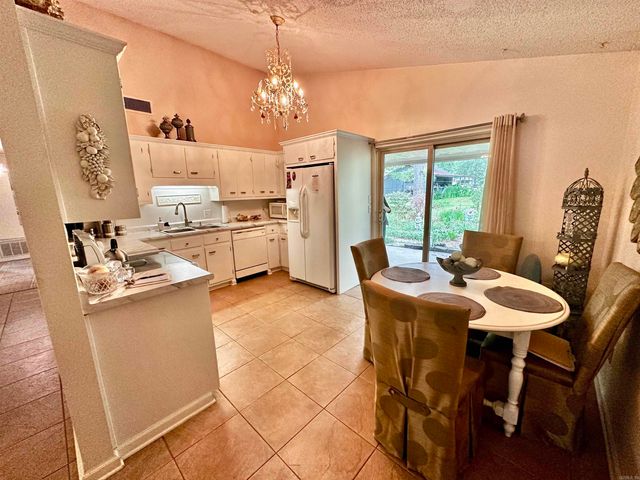 706 East Street, White Hall, AR 71602