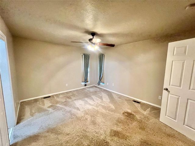 5012 SE 58th Place, Oklahoma City, OK 73135