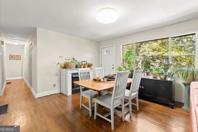 9705 Coleman Road, Roswell, GA 30075