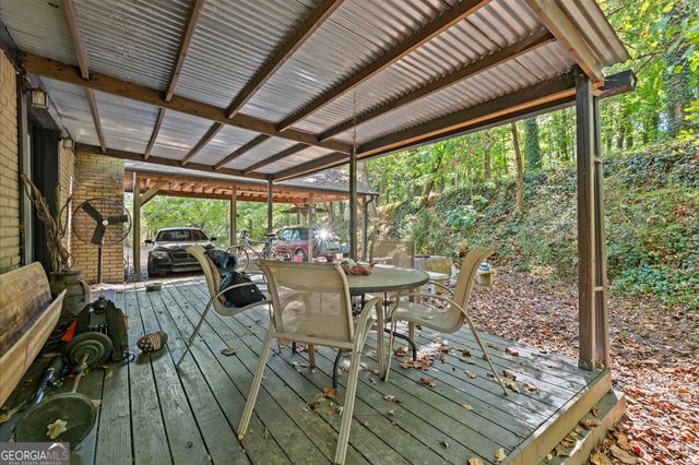 9705 Coleman Road, Roswell, GA 30075