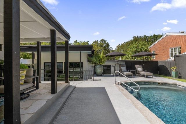 2909 Hillview RD, Austin, TX 78703