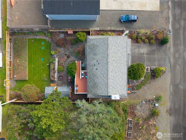 1205 195th Street, Long Beach, WA 98631