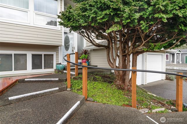 1205 195th Street, Long Beach, WA 98631