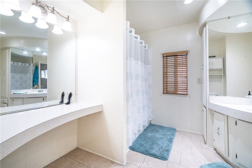 Image 19 of property listing at 10210 Baseline 263, Rancho Cucamonga, CA 91701