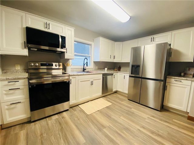 544 Fall Street, Eau Claire, WI 54703