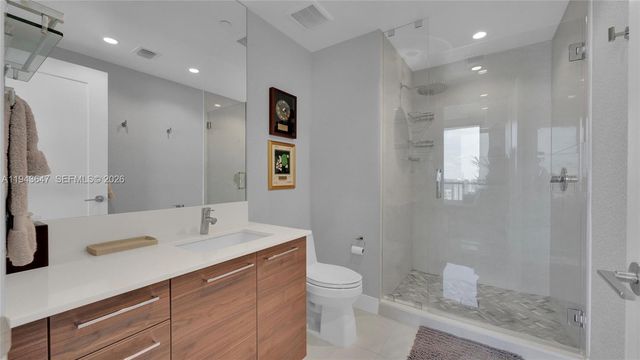 100 E Las Olas Blvd 2802, Fort Lauderdale, FL 33301