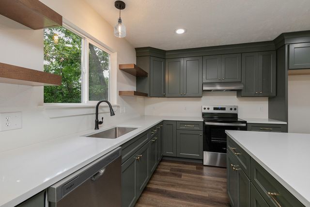 390 Dogwood Ridge, Rogersville, MO 65742