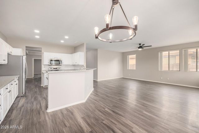 18455 N 167TH Lane, Surprise, AZ 85374