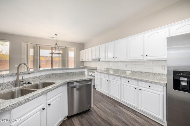18455 N 167TH Lane, Surprise, AZ 85374