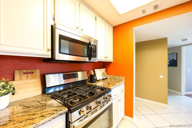 2946 Anawood Way, Spring Valley, CA 91978