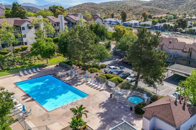 2946 Anawood Way, Spring Valley, CA 91978