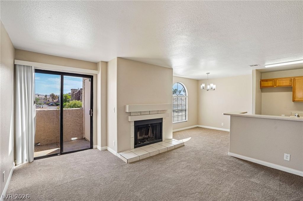2962 Juniper Hills Boulevard 201, Las Vegas, NV 89142 — exterior