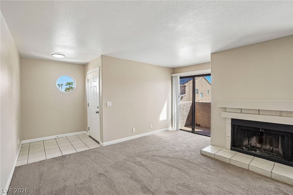 2962 Juniper Hills Boulevard 201, Las Vegas, NV 89142 — photo 4
