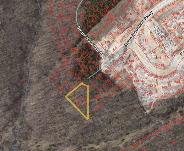 4300 STONE MOUNTAIN PKWY, Columbia, MO 65201