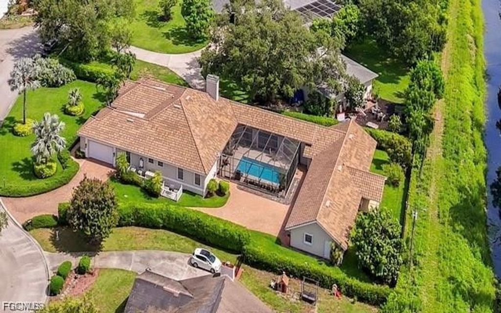 5251 Westminster DR, Fort Myers, FL 33919