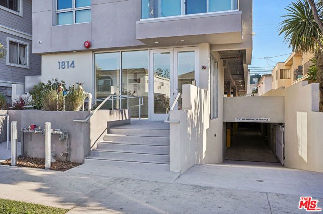 1814 Federal Avenue 303, Los Angeles, CA 90025