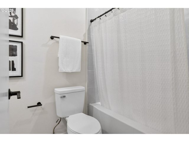 41976 Ne 66TH Ave, Portland, OR 97218