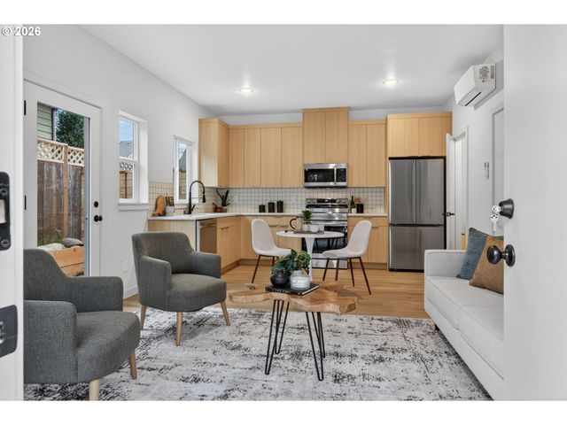 41976 Ne 66TH Ave, Portland, OR 97218