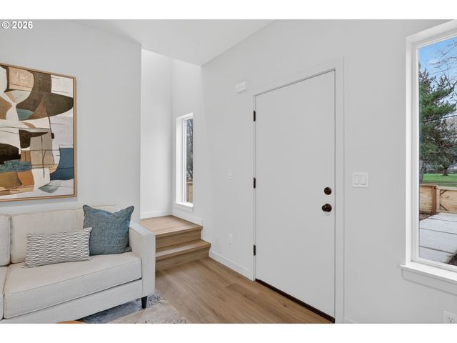 41976 Ne 66TH Ave, Portland, OR 97218