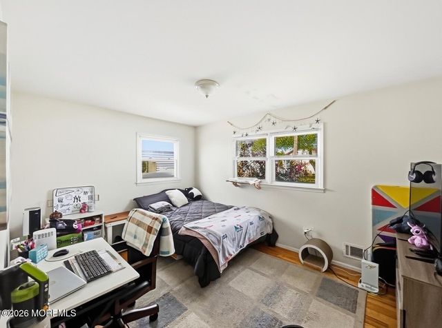 778 Tunney Point Drive, Toms River, NJ 08753