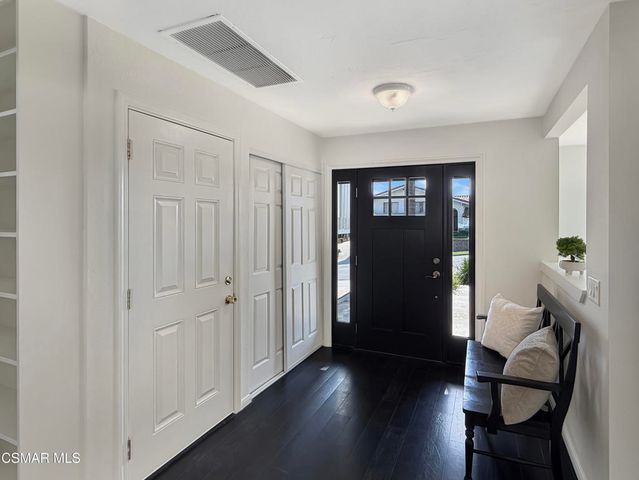 91 Calle Escalon, Camarillo, CA 93010