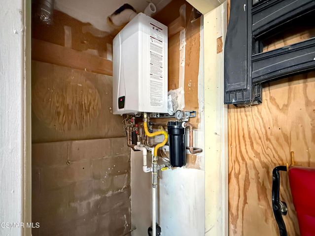 91 Calle Escalon, Camarillo, CA 93010