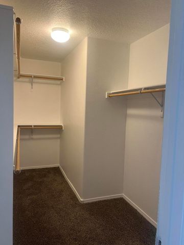 1742 17th Avenue SE, Albuquerque, NM 87124