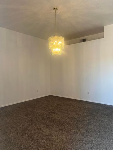 1742 17th Avenue SE, Albuquerque, NM 87124