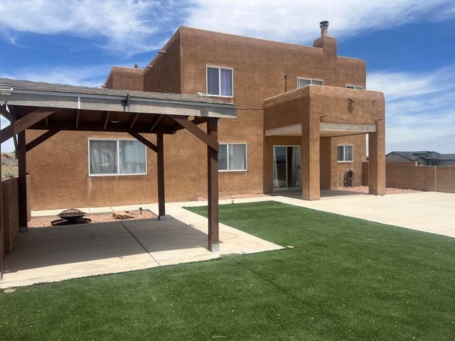1742 17th Avenue SE, Albuquerque, NM 87124