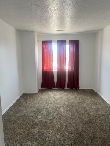 1742 17th Avenue SE, Albuquerque, NM 87124