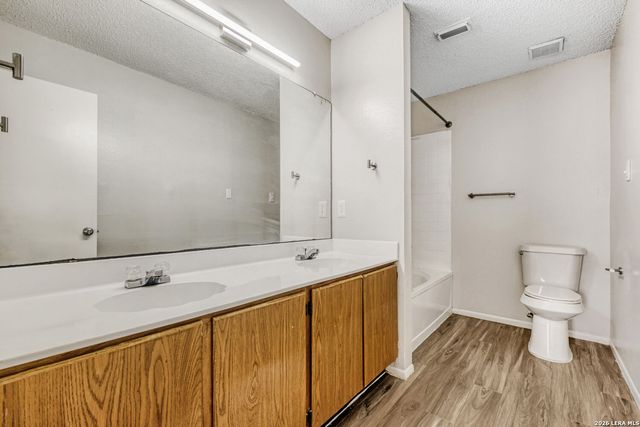 8264 Longhorn Ridge, Converse, TX 78109