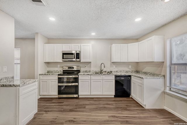 8264 Longhorn Ridge, Converse, TX 78109